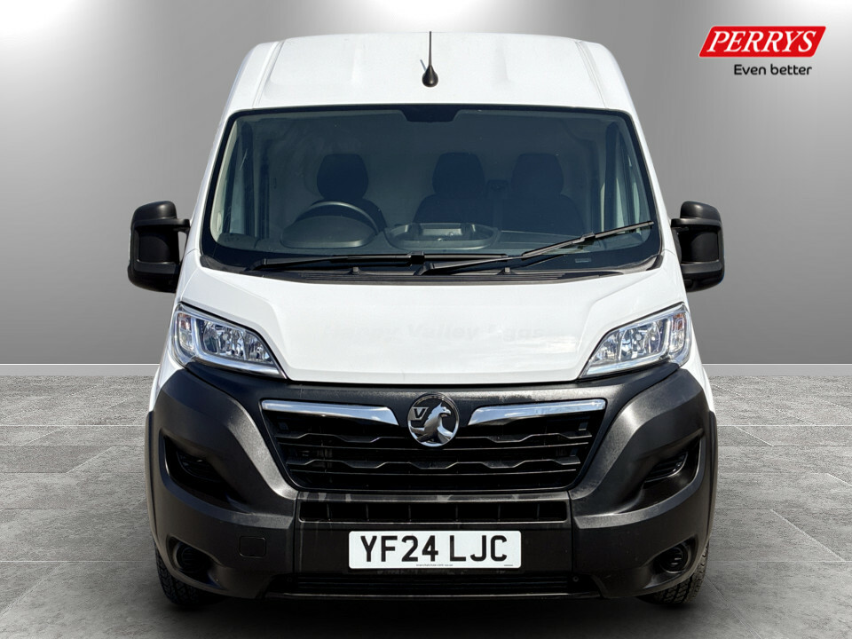 Vauxhall Movano 2.2 Turbo D 140Ps H2 Van Prime White #2