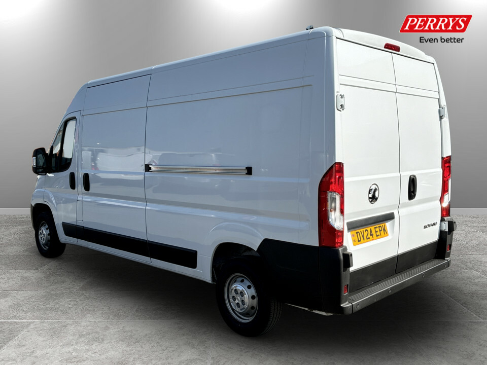 Vauxhall Movano 2.2 Turbo D 140Ps H2 Van Prime White #5