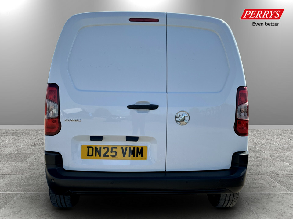 Vauxhall Combo Prime Plus White #32