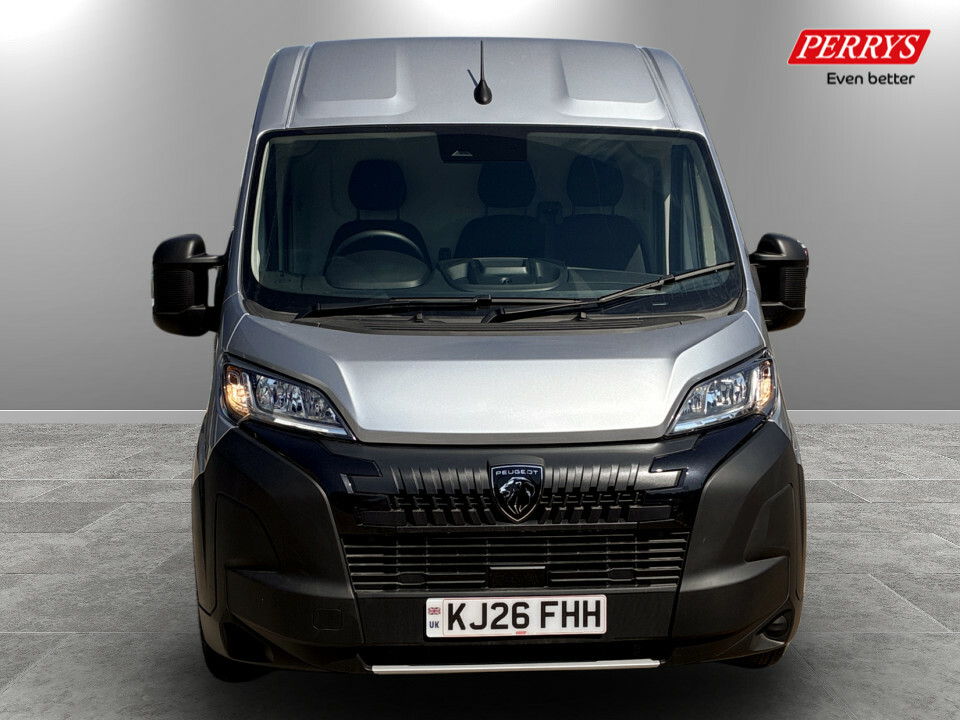 Peugeot Boxer 2.2 Bluehdi 140 H2 Van Professional Grey #2