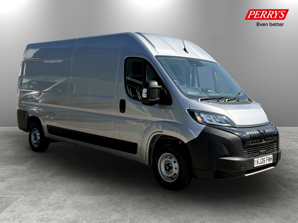 Peugeot Boxer 2.2 Bluehdi 140 H2 Van Professional Grey