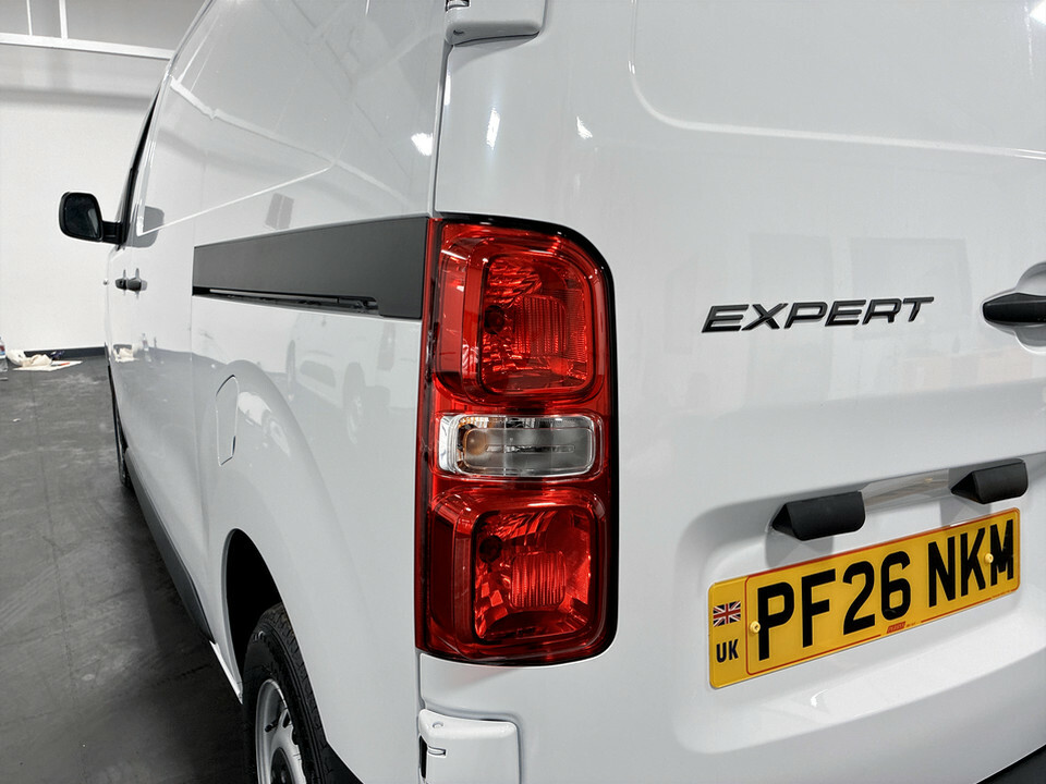 Peugeot Expert 2.0 Bluehdi Professional Standard Panel Van Standa White #11