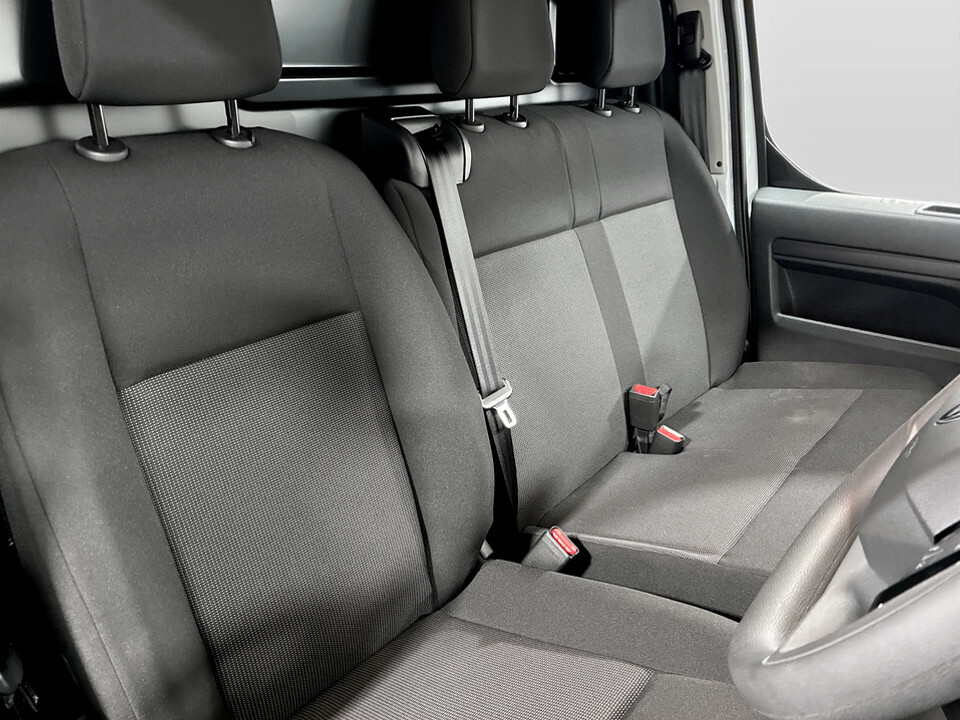 Peugeot Expert 2.0 Bluehdi Professional Standard Panel Van Standa White #23