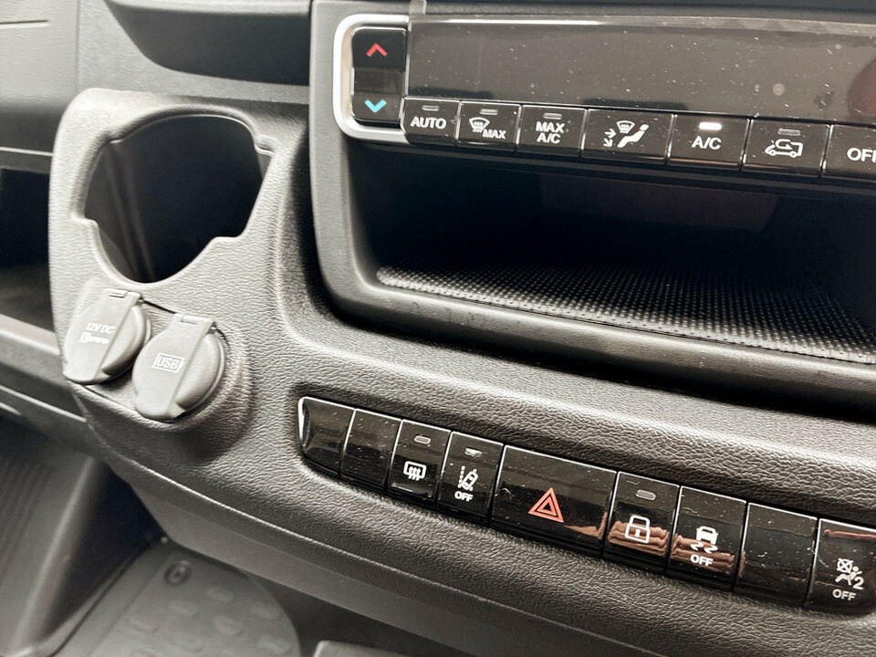 Peugeot Boxer Professional Grey #38