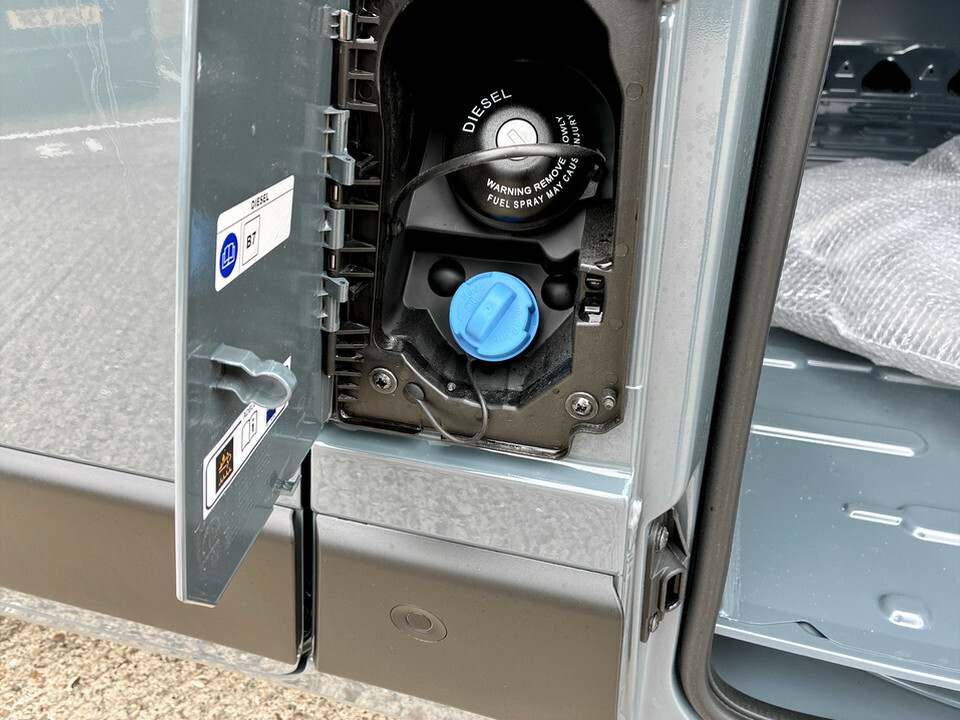 Peugeot Boxer Professional Grey #33