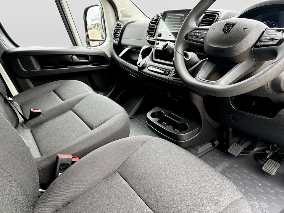 Peugeot Boxer Professional Grey #24