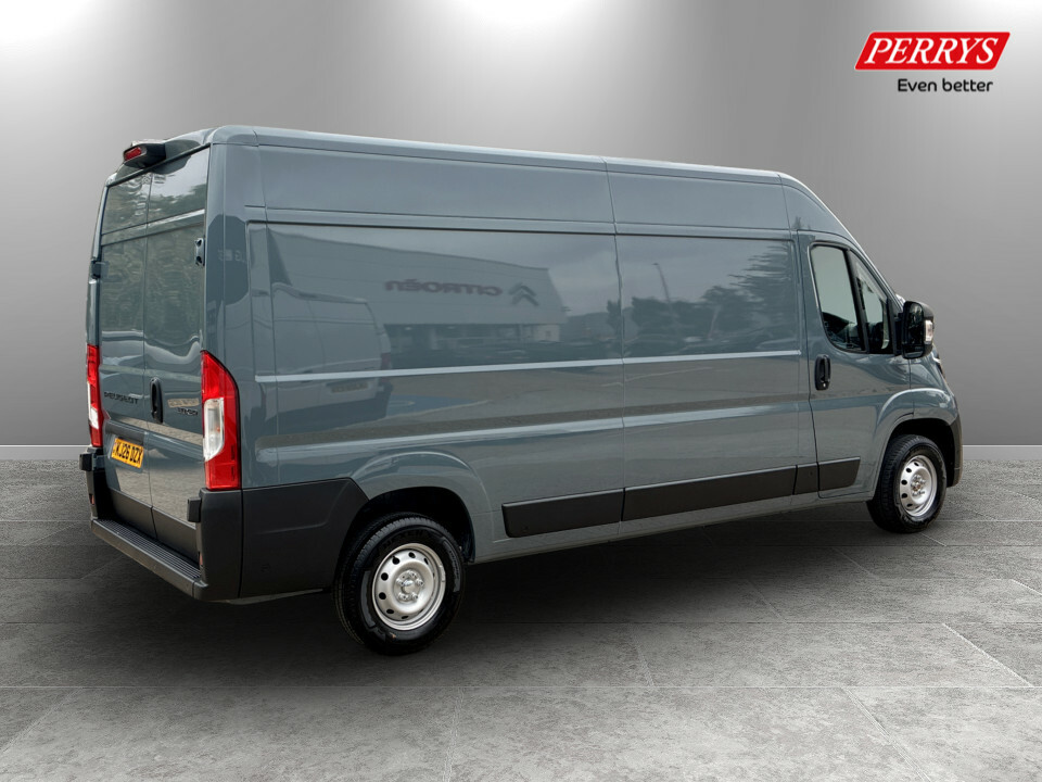 Peugeot Boxer Professional Grey #7