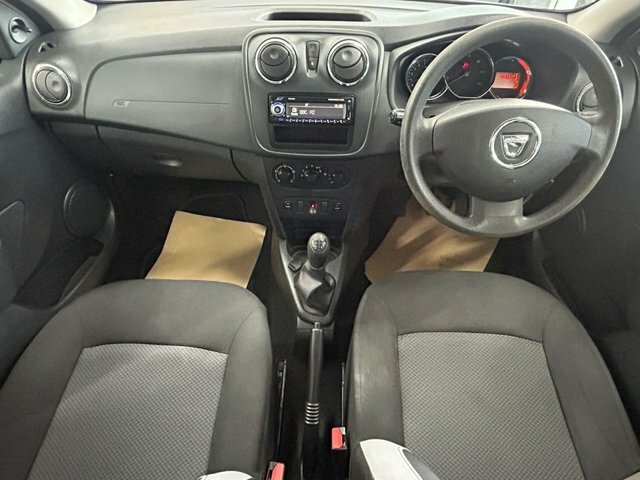 Dacia Sandero 0.9 Laureate Tce 90 Bhp White #14