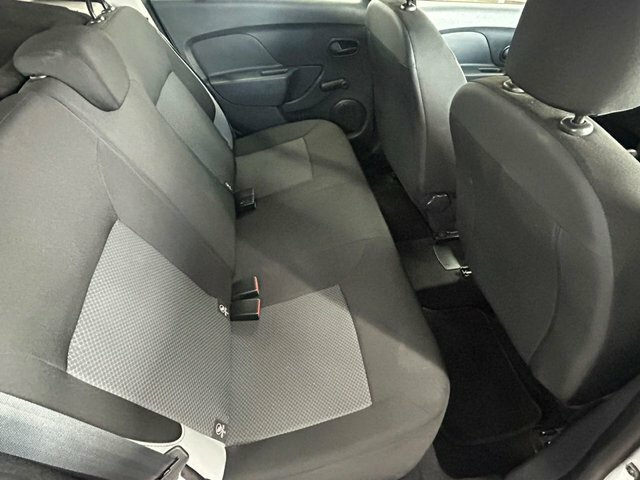 Dacia Sandero 0.9 Laureate Tce 90 Bhp White #10