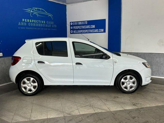 Dacia Sandero 1.2 Ambiance Hatchback Euro 6 7 White #2