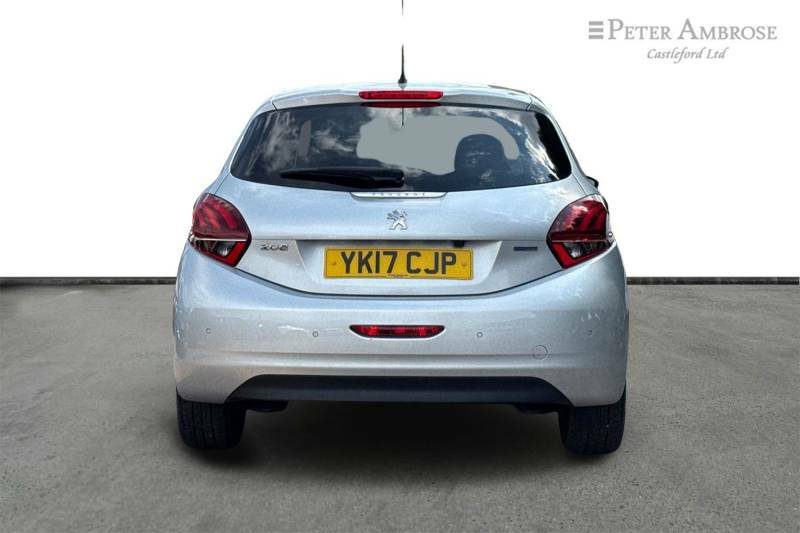 Peugeot 208 1.2 Puretech Allure Premium - 2017 17 Silver #4