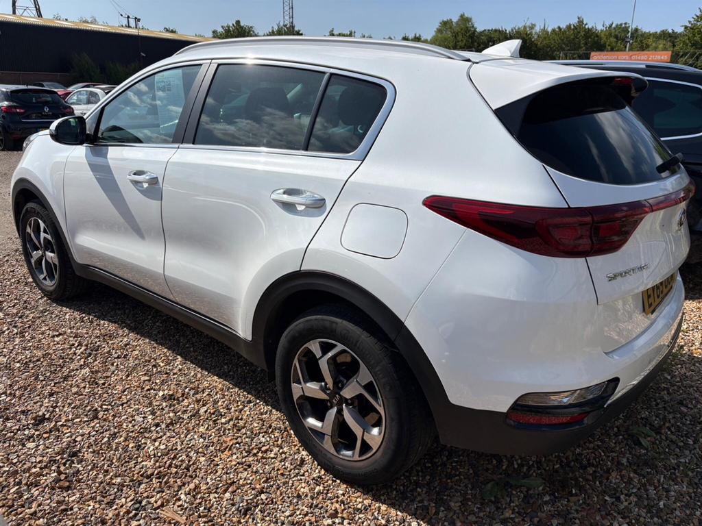 Kia Sportage 1.6 Gdi 2 Euro 6 Ss White #3