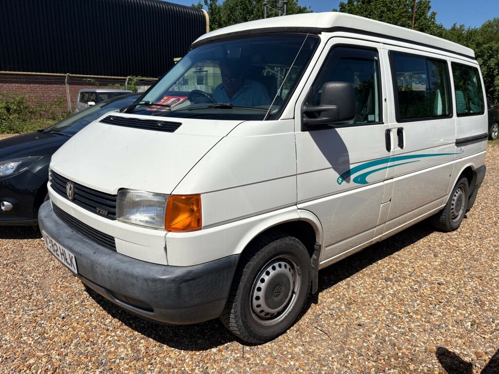 Volkswagen Transporter --