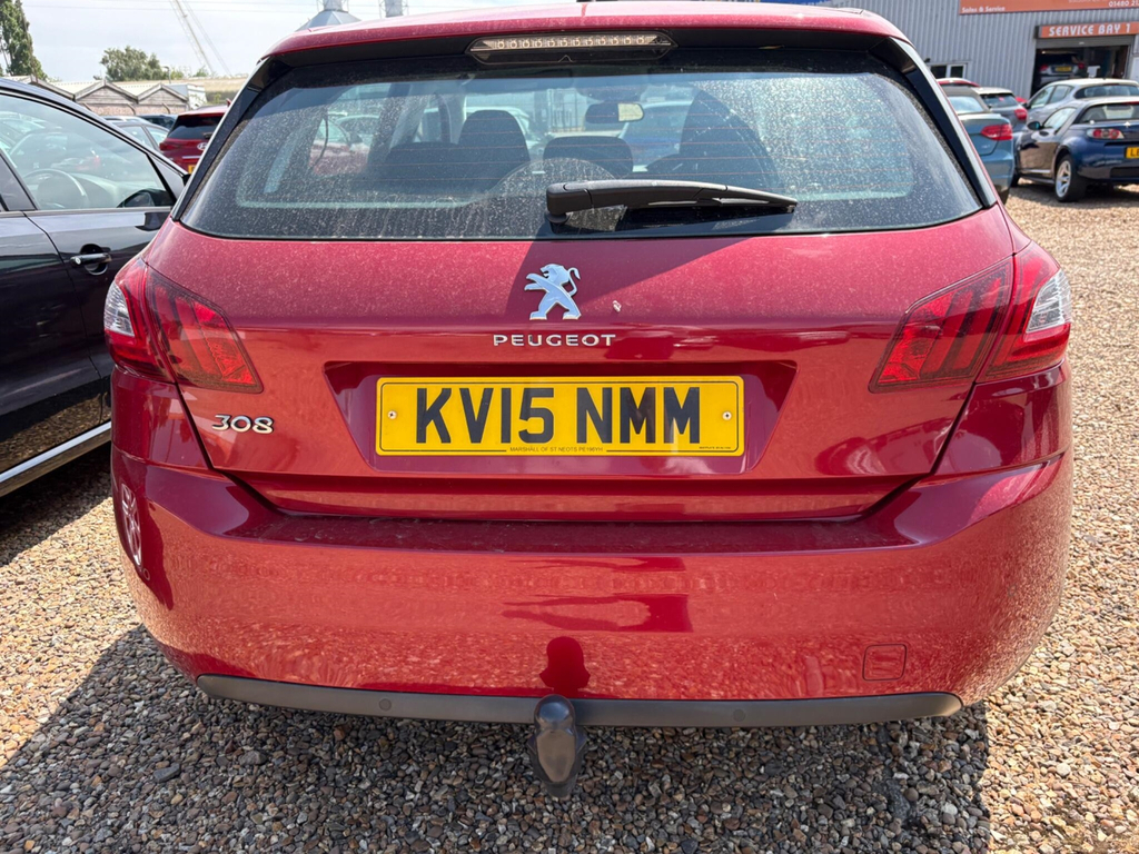 Peugeot 308 1.6 Hdi Active Euro 5 Ss Red #4