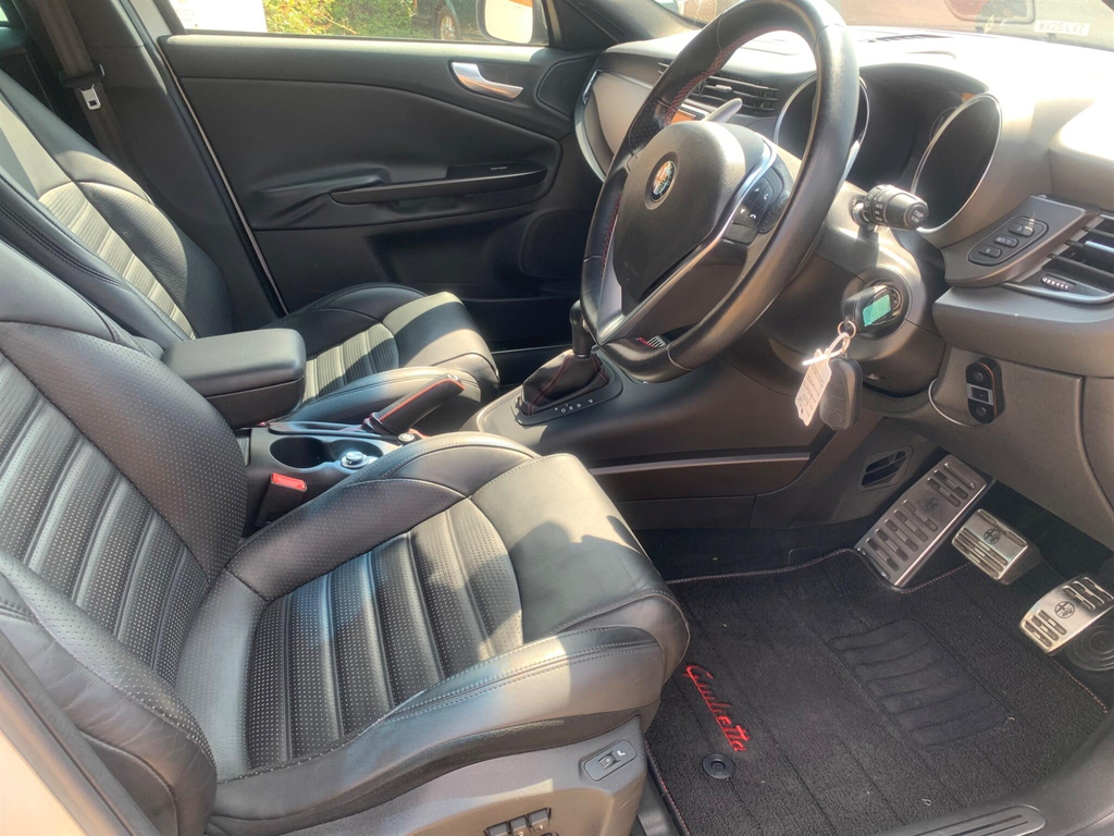 Alfa Romeo Giulietta 1750 Tbi Veloce Tct Euro 6 #2