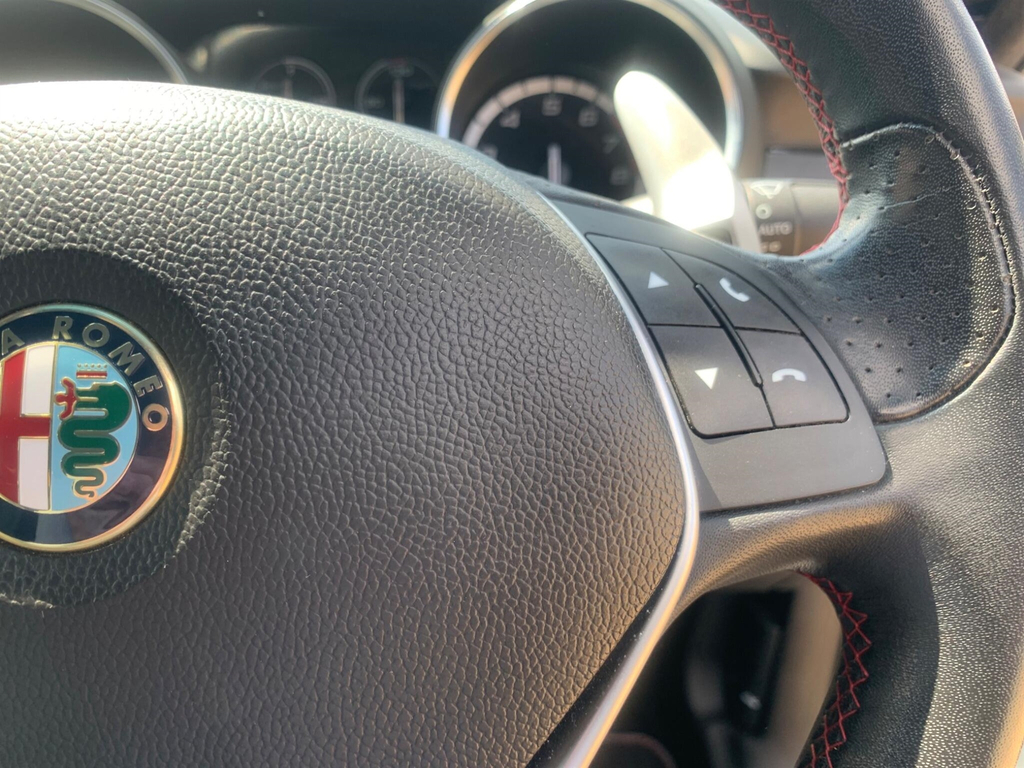 Alfa Romeo Giulietta Hatchback Black #21