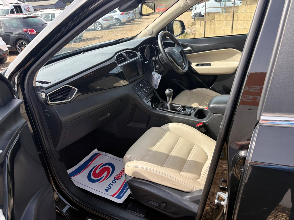 MG GS Suv 1.5 Tgi Exclusive 2016 White #10