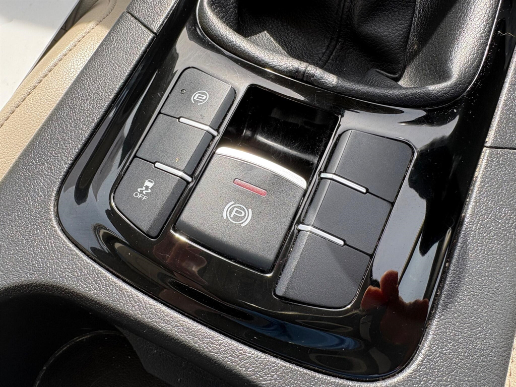 MG GS Suv 1.5 Tgi Exclusive 2016 White #22