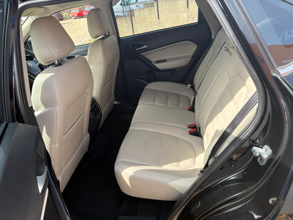 MG GS Suv 1.5 Tgi Exclusive 2016 White #11