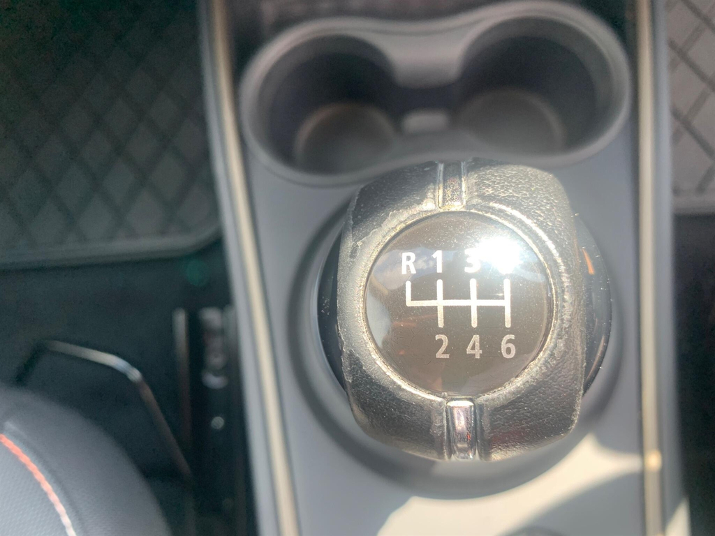 Mini Countryman 1.5 Cooper Classic 134 Bhp Silver #24