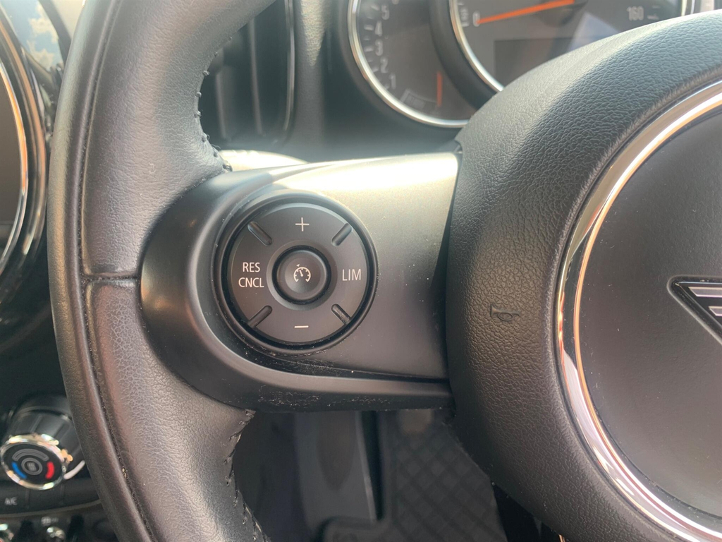 Mini Countryman 1.5 Cooper Classic 134 Bhp Silver #21
