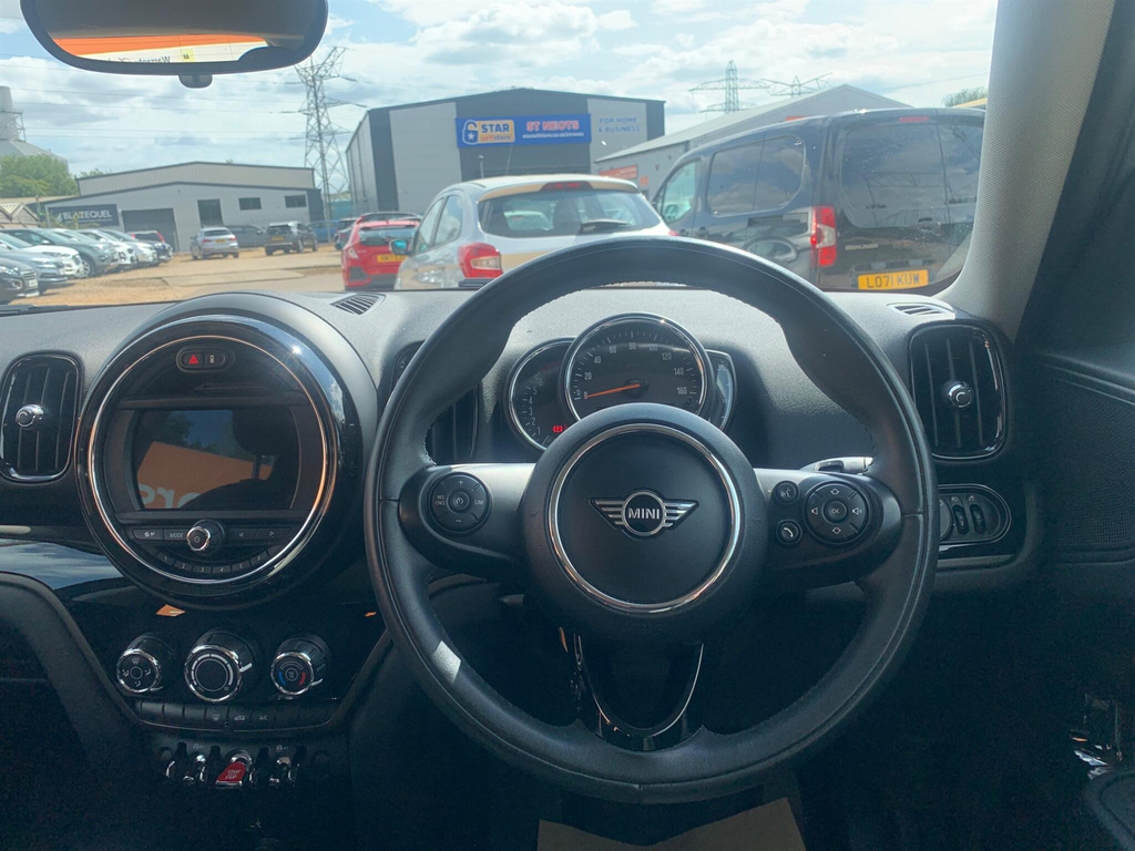 Mini Countryman 1.5 Cooper Classic 134 Bhp Silver #11