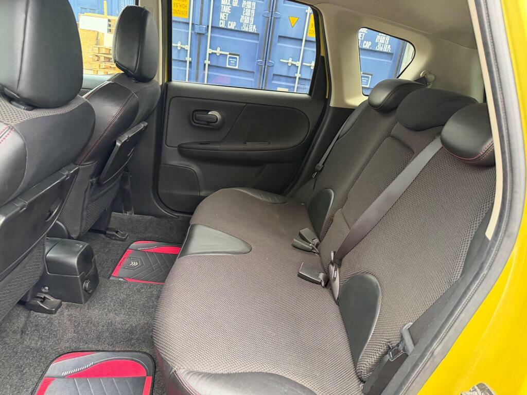 Nissan Note Acenta Silver #32