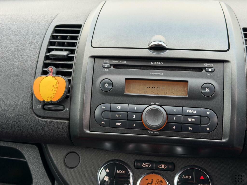 Nissan Note Acenta Silver #25