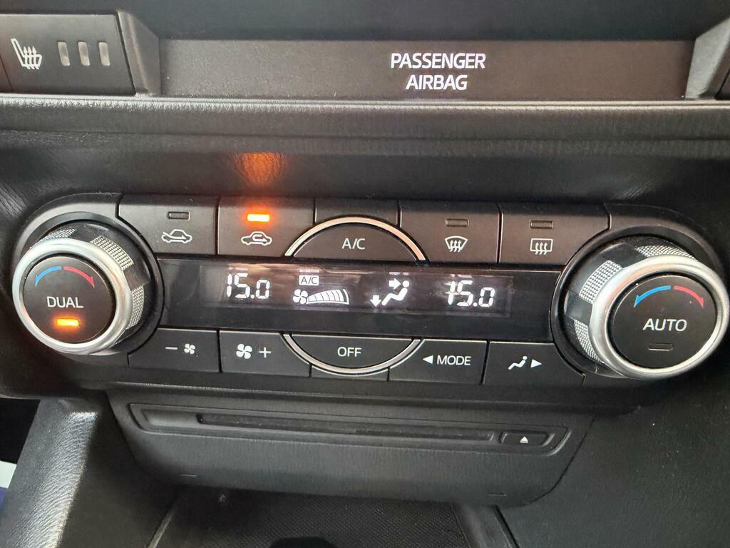 Mazda 3 2.0 Skyactiv Red #25