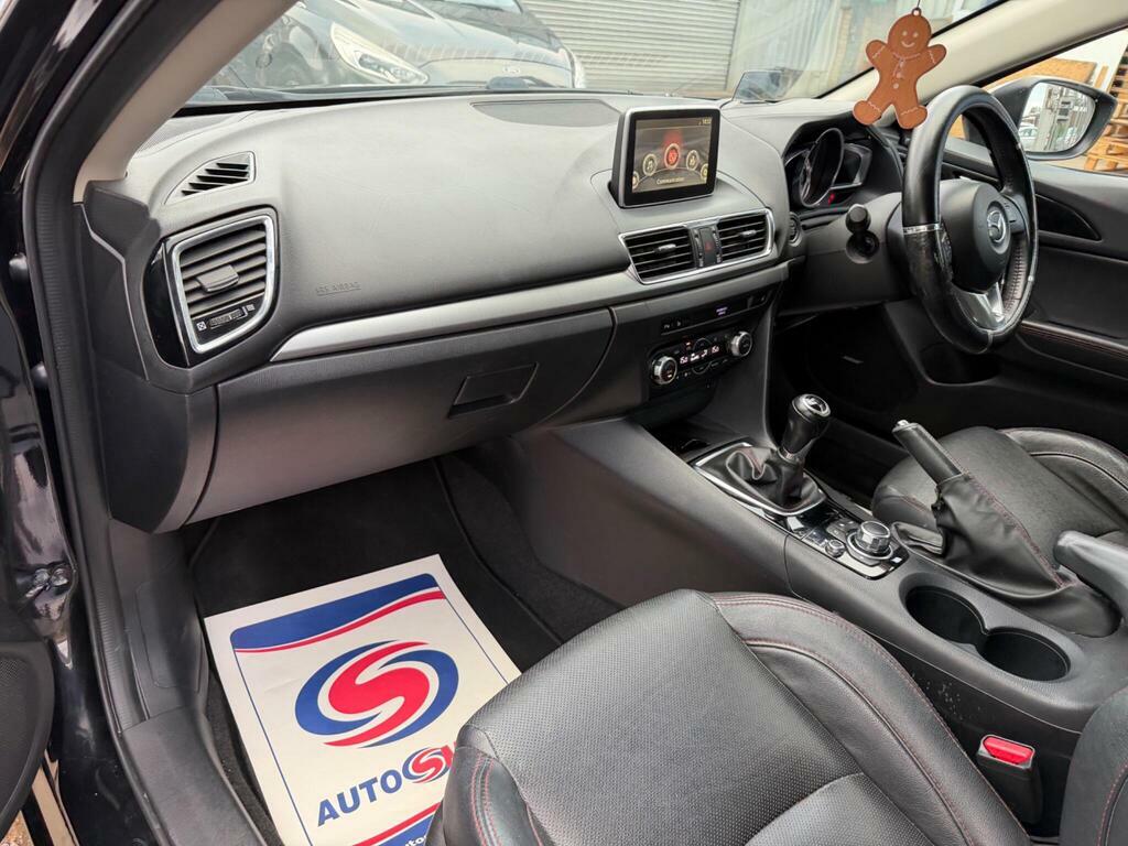 Mazda 3 2.0 Skyactiv Red #15