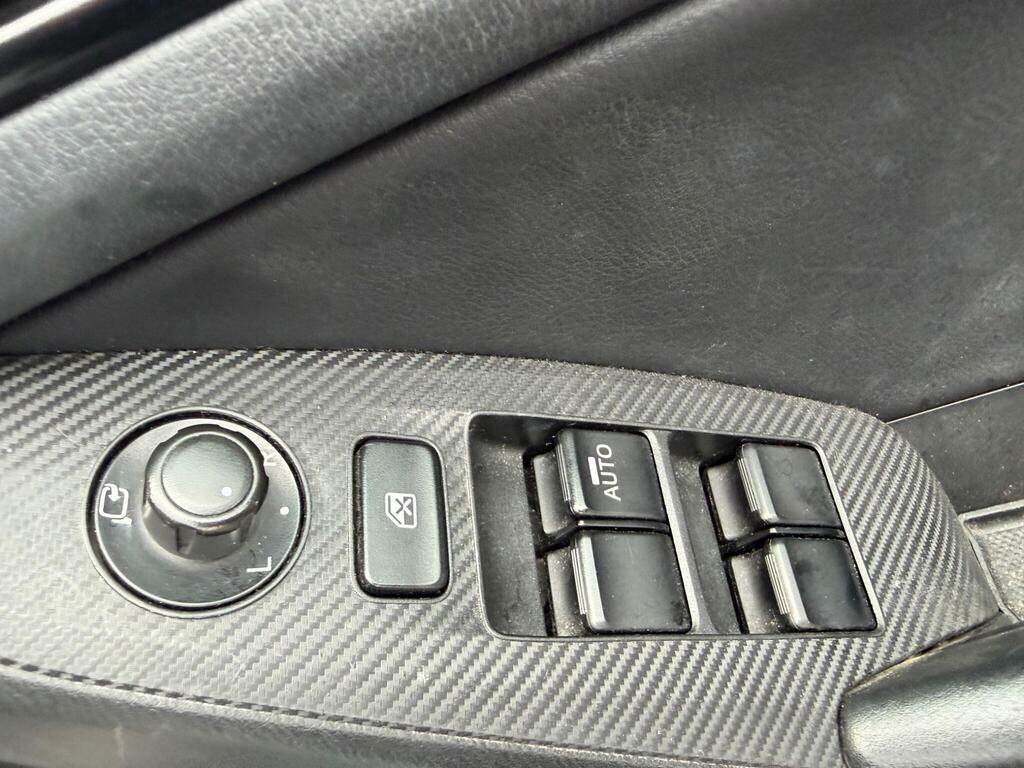 Mazda 3 2.0 Skyactiv Red #51