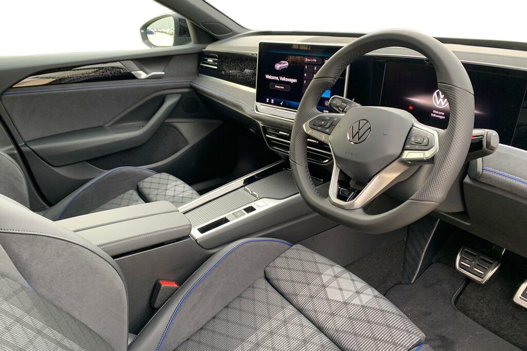Volkswagen Passat 1.5 Etsi R-line Dsg Green #6