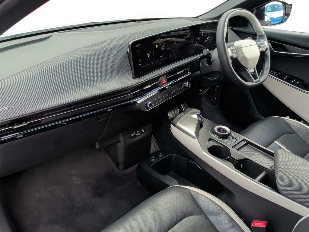 Kia EV6 84 Kwh Gt-line LA25EHX White #2