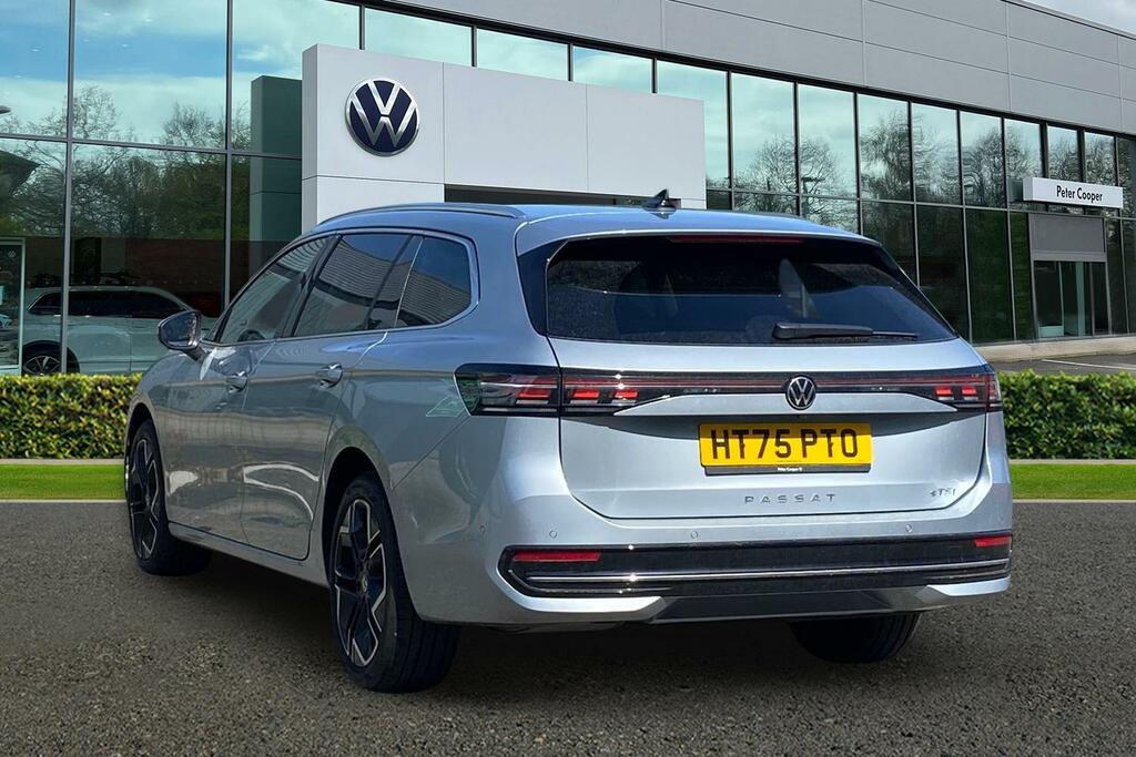 Volkswagen Passat 1.5 Etsi Elegance Dsg HT75PTO Silver #3