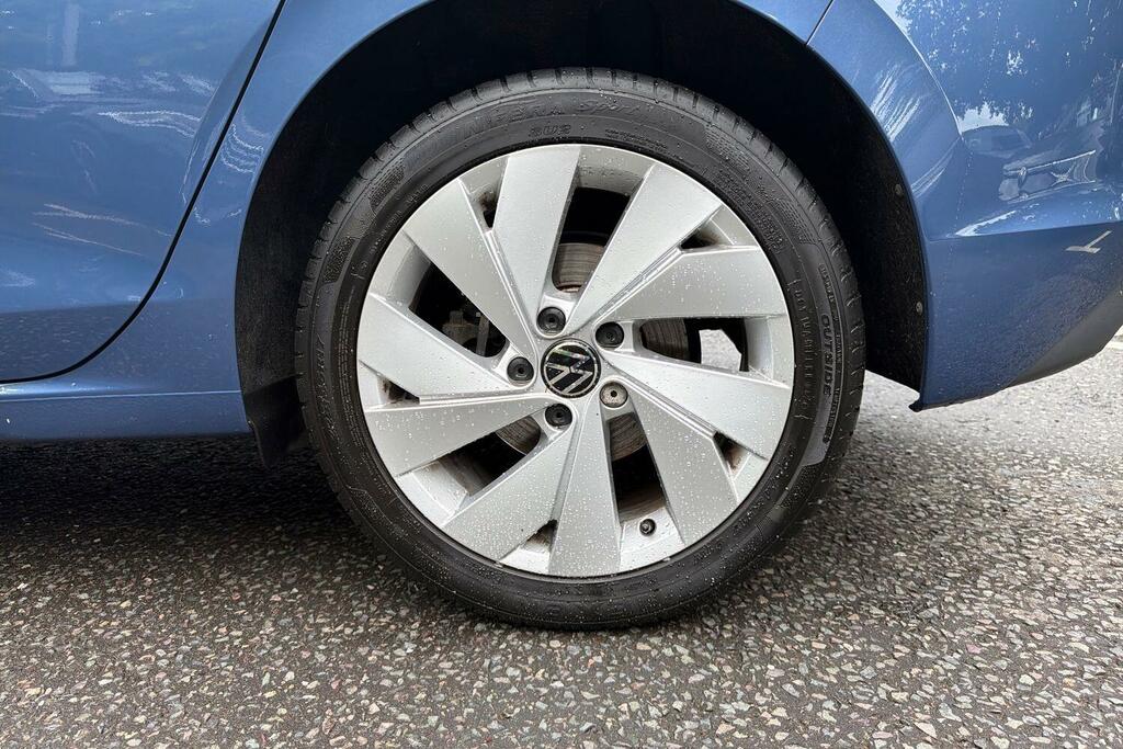 Volkswagen Golf 1.5 Tsi 150 Match HT24NVH #5