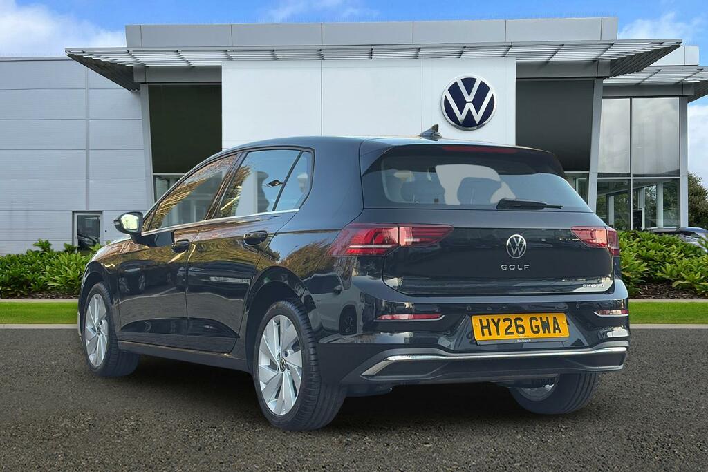 Volkswagen Golf 1.5 Tsi 204 Style Ehybrid Dsg HY26GWA  #3