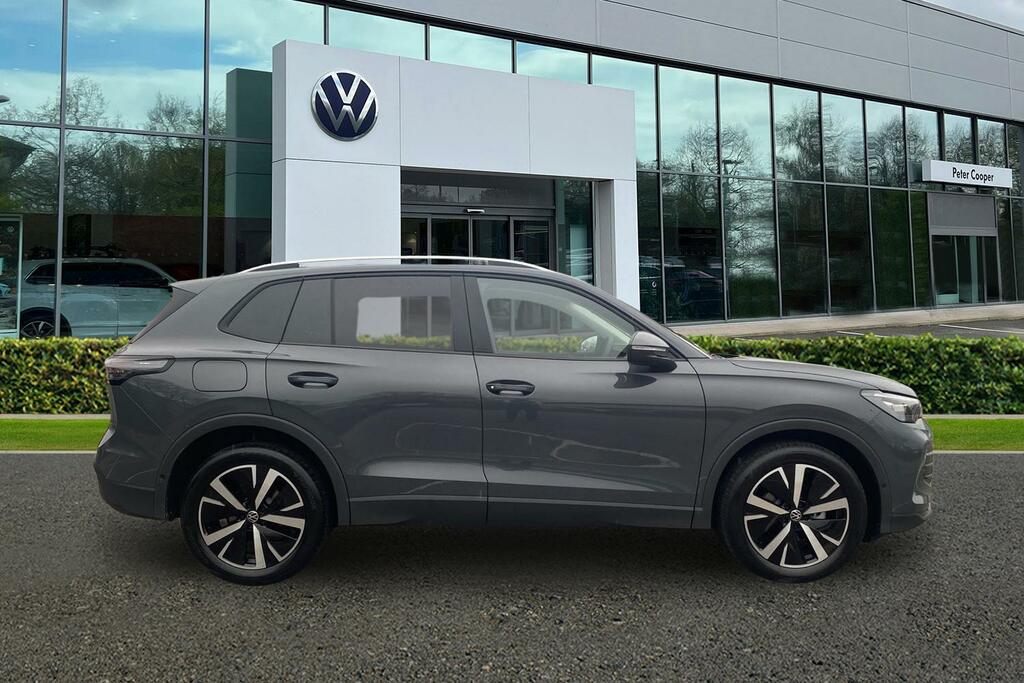Volkswagen Tiguan 1.5 Etsi 150 Match Dsg HY26DLX #4