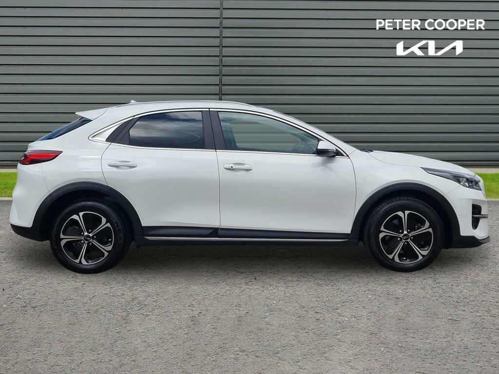 Kia Xceed 1.6 Gdi Phev 3 Phev White #4