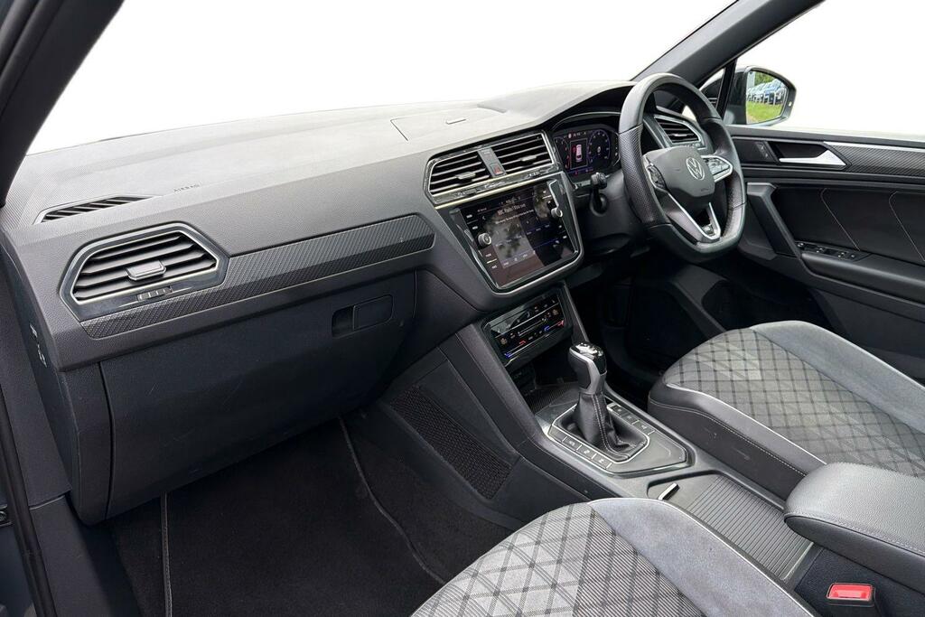Volkswagen Tiguan 1.5 Tsi 150 Black Edition Dsg MK24WDZ #2