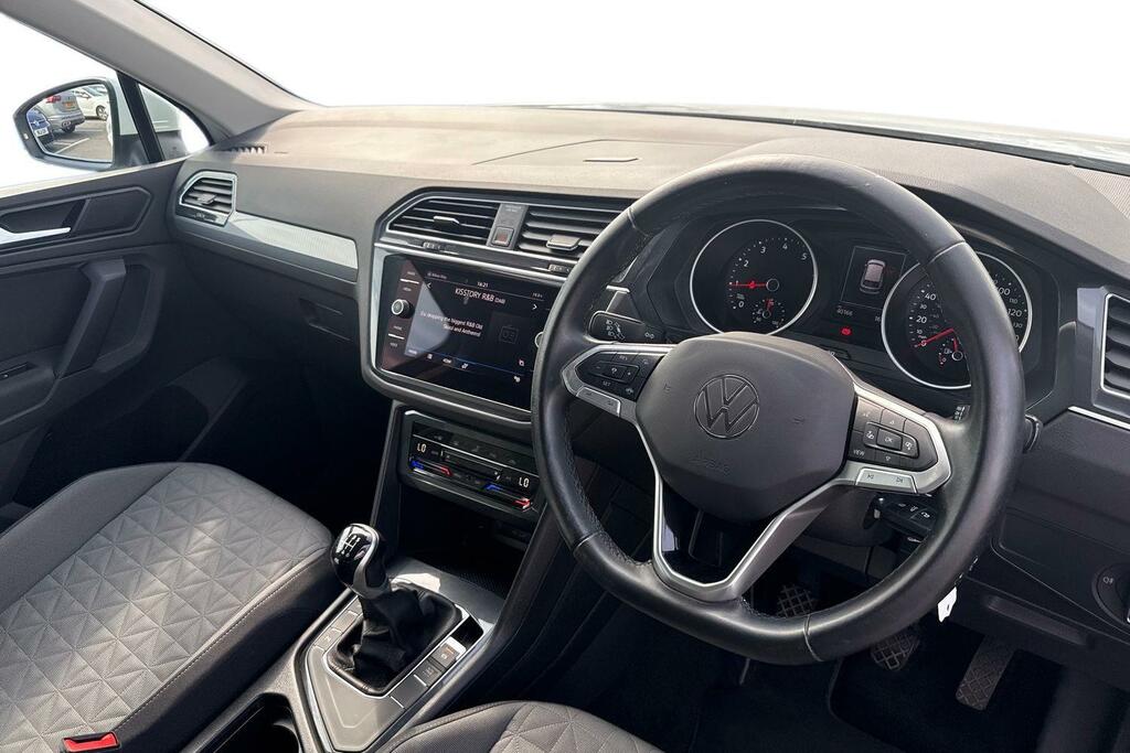 Volkswagen Tiguan 1.5 Tsi 150 Life MM21ZXF #6