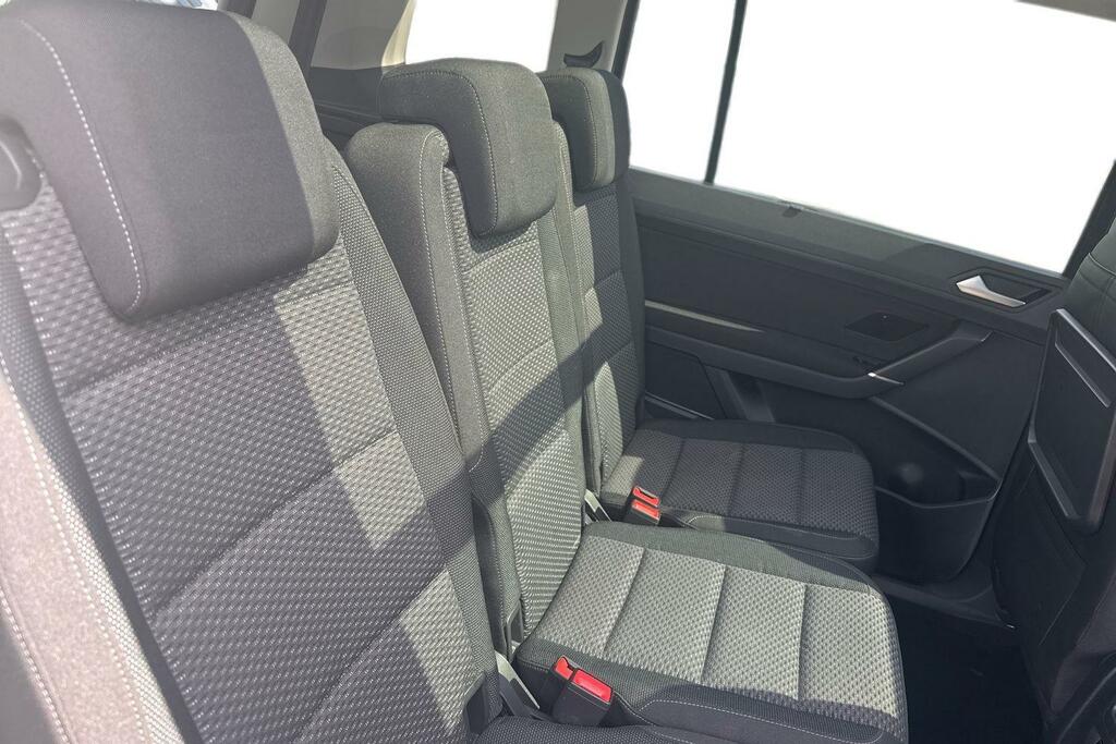 Volkswagen Touran 1.5 Tsi 150Ps Sel Evo Dsg Black #8