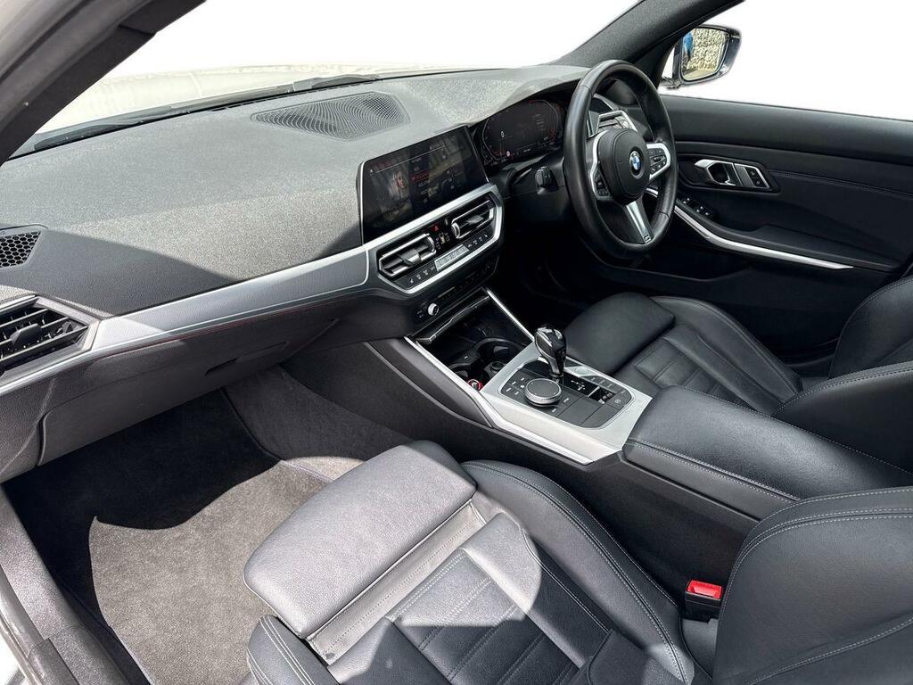 BMW 3 Series 2.0 320D Mht M Sport Euro 6 Ss DA70CVT #2