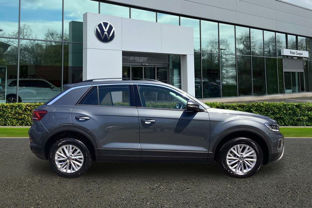 Volkswagen T-Roc 1.5 Tsi Life Dsgwinterpackrearcam Grey #4