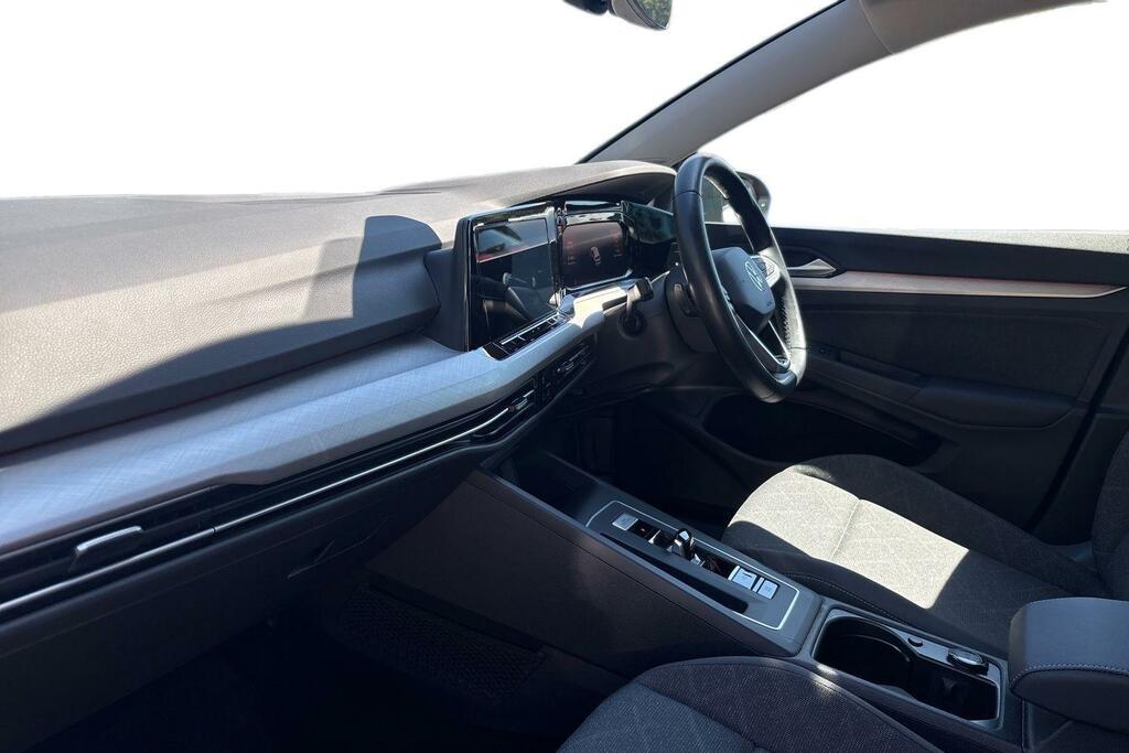 Volkswagen Golf 1.5 Etsi 150 Life Dsg #2