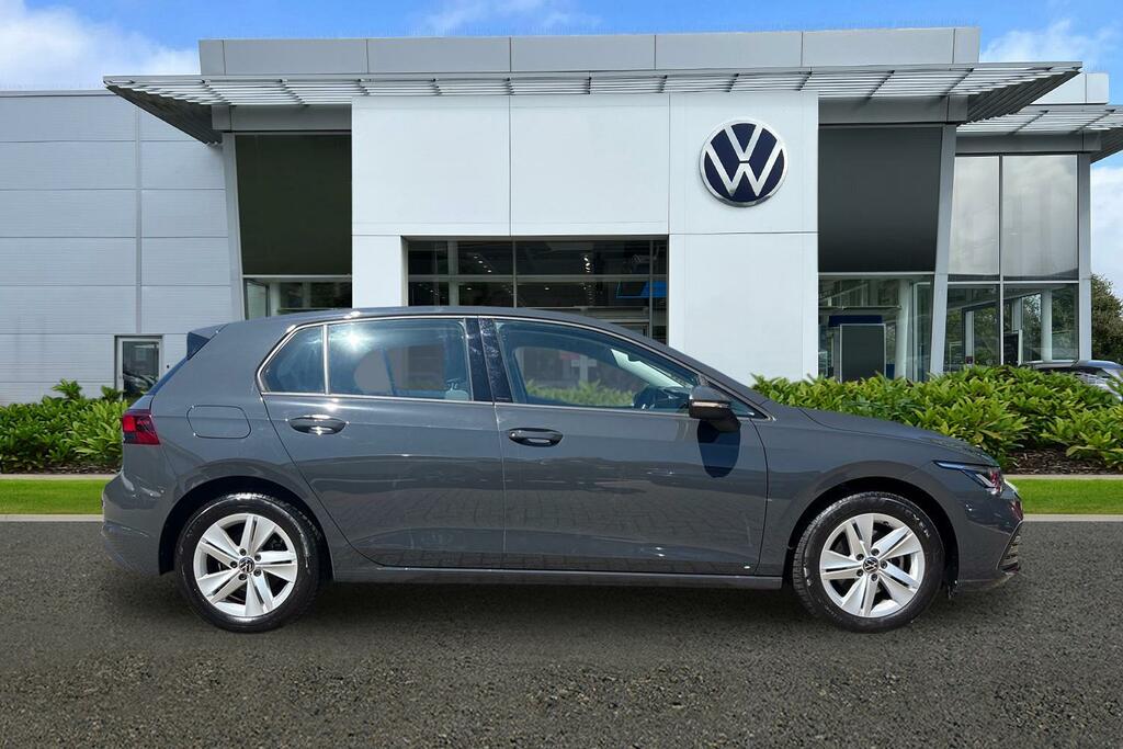 Volkswagen Golf 1.5 Etsi 150 Life Dsg #4