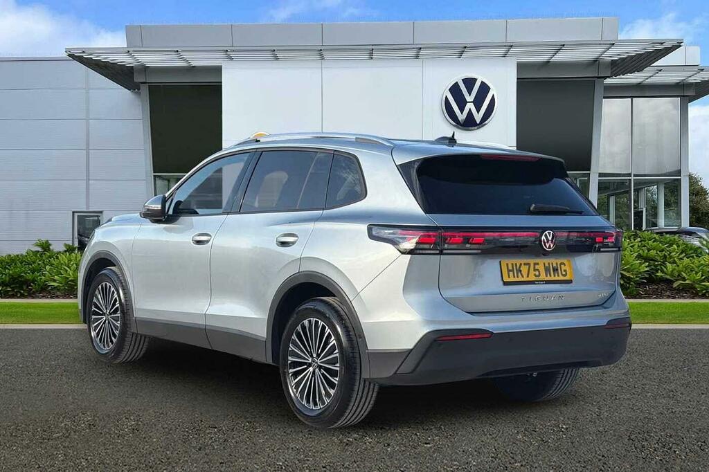 Volkswagen Tiguan 1.5 Etsi 150 Match Dsg HK75WWG #3