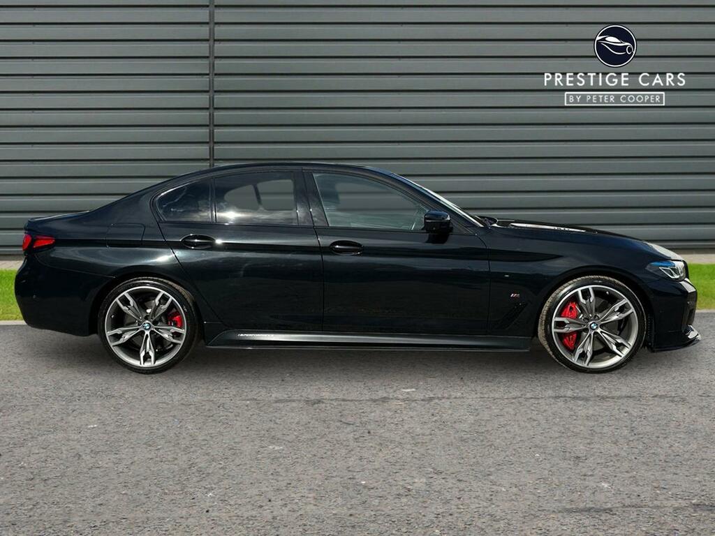 BMW 5 Series 4.4 M550i V8 Steptronic Xdrive Euro 6 Ss Black #4