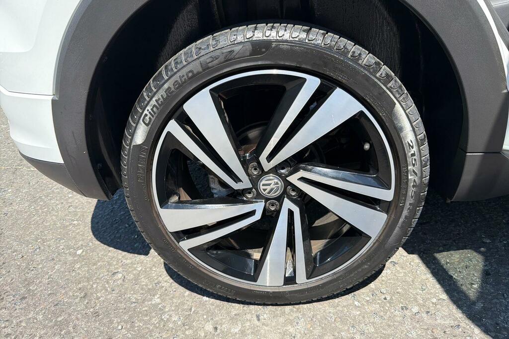 Volkswagen T-Cross 1.0 Tsi 115 R-line Dsg White #5
