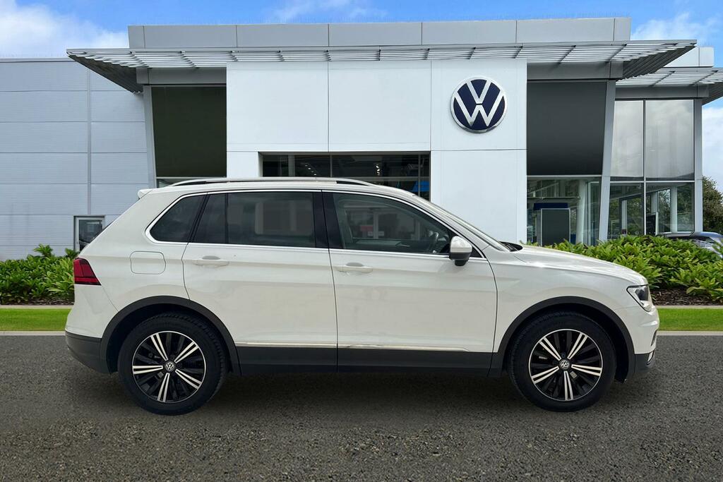 Volkswagen Tiguan 1.5 Tsi Evo 130 Se Nav HK19WTP White #4