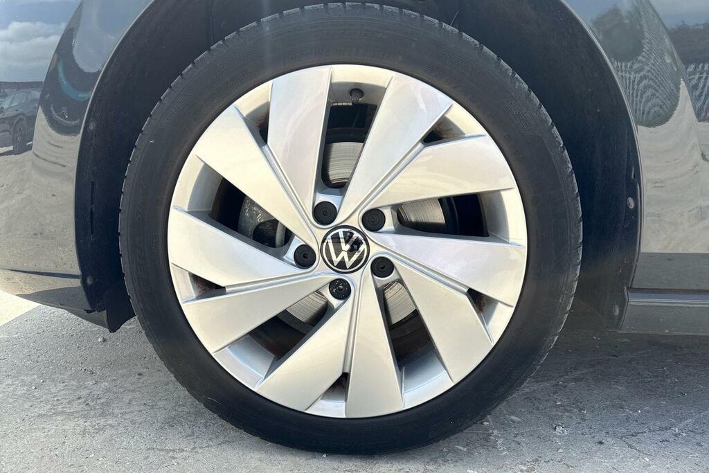 Volkswagen Golf 1.5 Tsi Style GV24FXE #5
